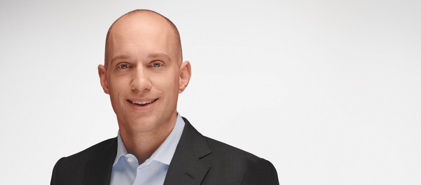 202CQ9电子3年下半年车圈人事变动一览:多家企业高层变动(图10) 202CQ9电子3年下半年车圈人事变动一览:多家企业高层变动(图10)