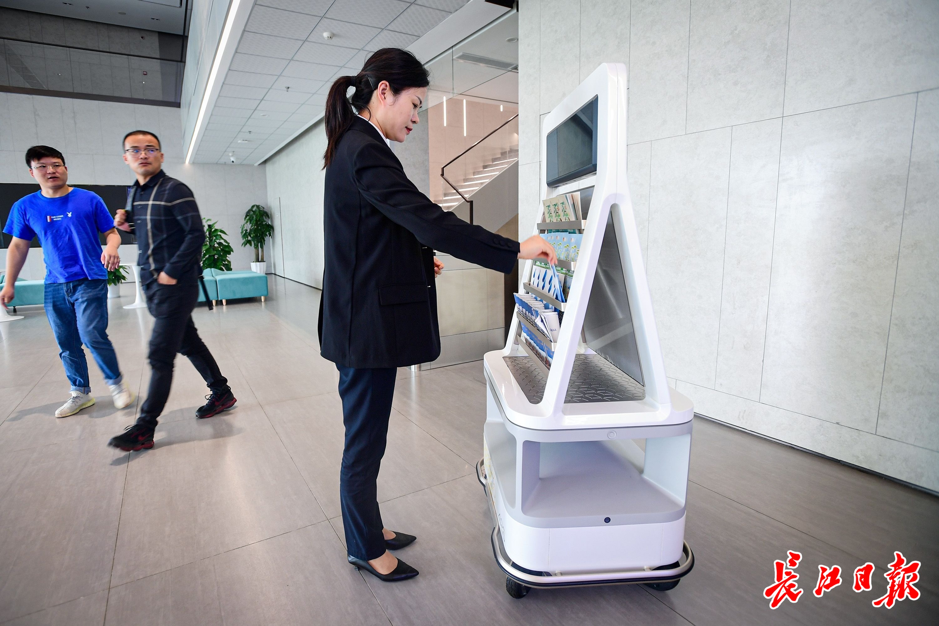 CQ9电子园区企业共享人工智能算法平台这一产业园入驻单位八成是科技企业(图2) CQ9电子园区企业共享人工智能算法平台这一产业园入驻单位八成是科技企业(图2)