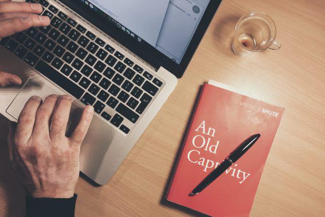 直播软件开发如何保证CQ9电子页面信息的有效性？(图2)