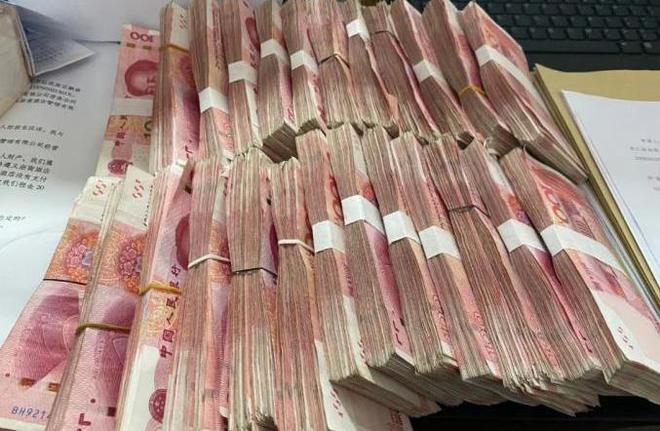 软肋！学生“被迫下付CQ9电子费软件”600元学校：非强制可以不用！(图3)