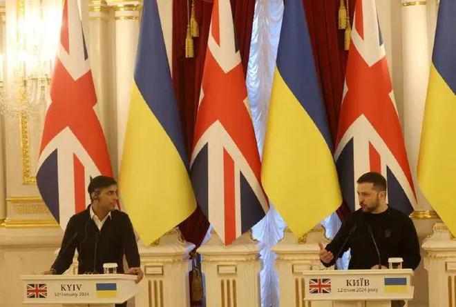 要闻 I 法国总理阿塔尔入驻社交软件BeReal引关注；今年一月是世界有记录以来最热月份(图4)