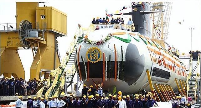 美国一旦倒下谁会成为新的超级大国？除中国外还有三个国家(图9)