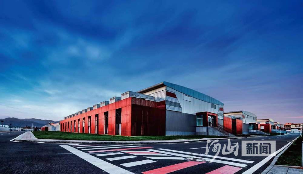 张家口成为全国大数据产业发展速度最快地区之一(图1)