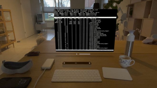 挑战在 Vision Pro 里编程开发者赞许「超沉浸」！网友试过吐槽：看代码太累了(图7)