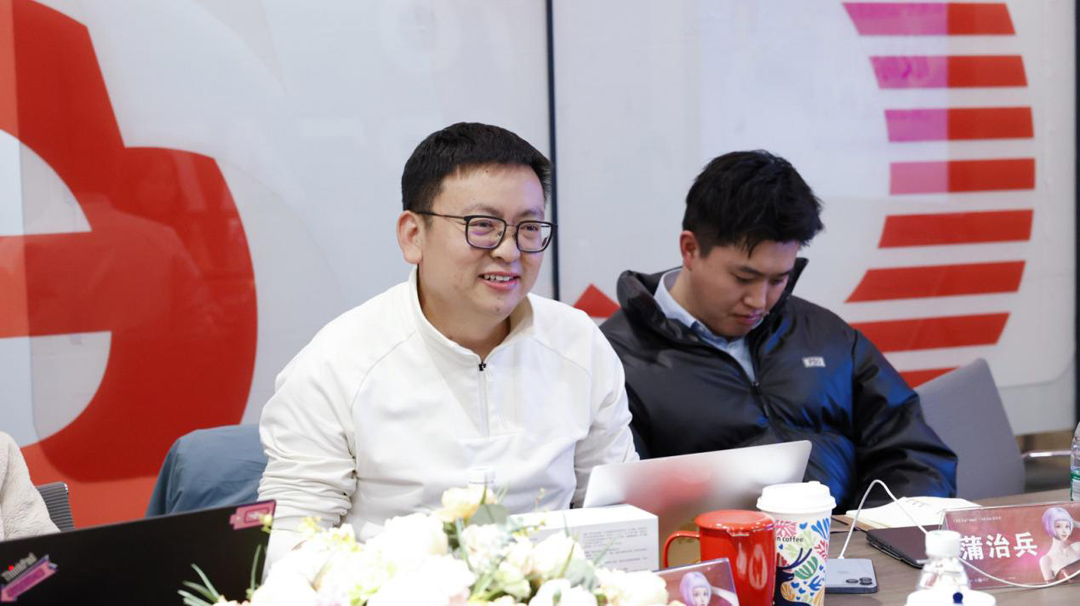 如凤凰架构完整技术开发平台“高浓度+三螺旋”或成业界黑马(图6)