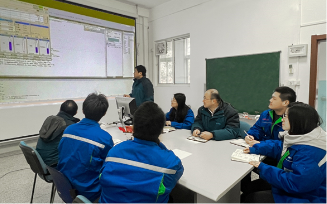 公司青年软件开发团队获“2023年度市国资委系统青年突击队”荣誉称号(图1)