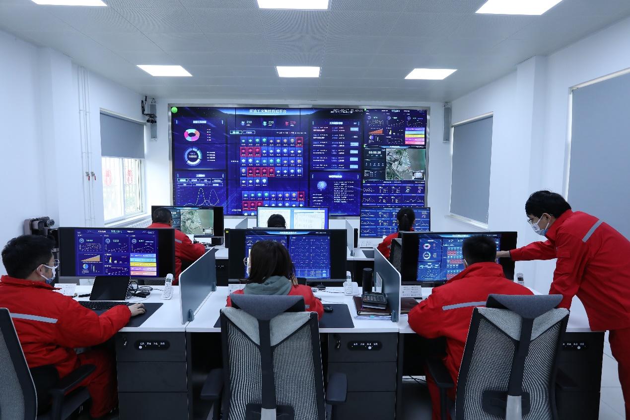 油气藏协同软件实现数据管理一体化(图1)