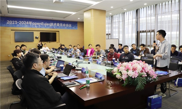 开源聚力 创赢未来润和软件成功举办openEuler技术委员会会议(图5) 开源聚力 创赢未来润和软件成功举办openEuler技术委员会会议(图5)