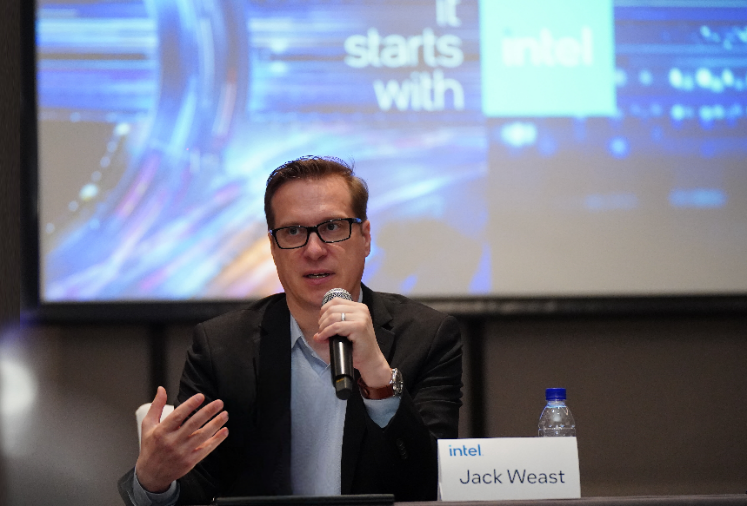 英特尔发力中国智能座舱市场携手本地伙伴打造软件定义汽车新体验(图1)