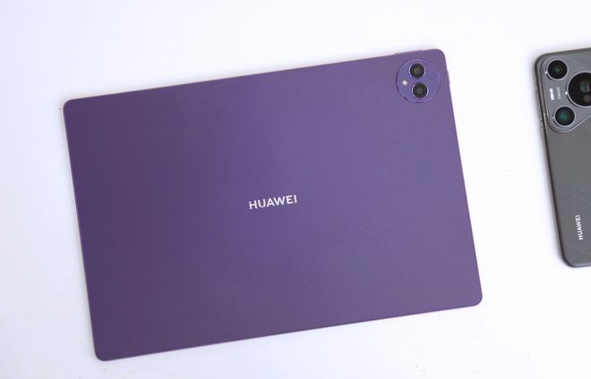 华为自研绘画软件合作中国美院平板新配色提供专业级绘画配置(图2) 华为自研绘画软件合作中国美院平板新配色提供专业级绘画配置(图2)