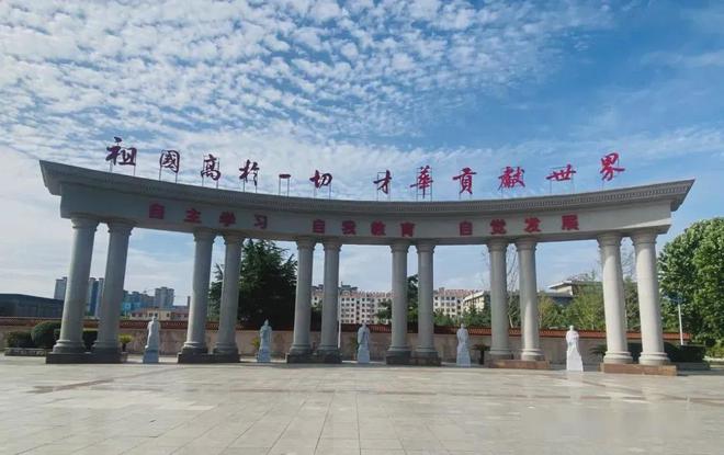 济高海棠郡→售楼处电话→开发商直售→内部销售人员→一对一服务(图13)